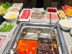 -海底捞火锅(和安宁春城店)