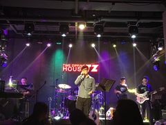 -TZ House音乐现场(茅台店)