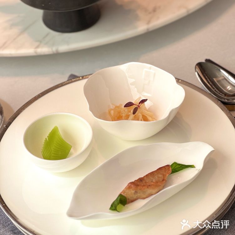 仪式感餐厅耘景里 东方美食与雅致