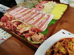 -正宗齐齐哈尔烤肉·齐牛哥鲜切炭火烤肉(杭州总店)