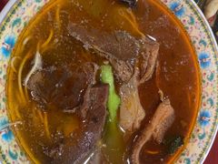 -金杨拉面王小吃面馆·牛三宝面·红烧牛肉粉