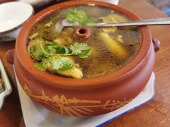 -小厨子私房菜·云南美食店