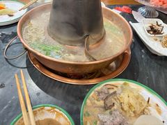 -南门四季铜锅涮肉(左家庄店)