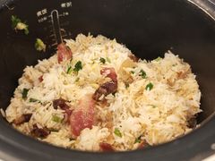 -郑猛记石岐鸽主题餐厅(长江店)
