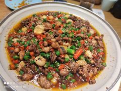 招牌辣子鸡-鸡毛店·川菜(双楠店)