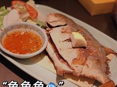 -大头虾越式风味餐厅(光明广场店)