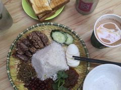 -BOIBOI马来茶餐室(江宁路店)