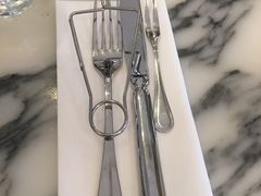 餐具摆设-Le Comptoir de la Gastronomie