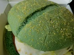 捣蛋绿-麦当劳(军博店)