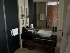 -广州天河希尔顿酒店