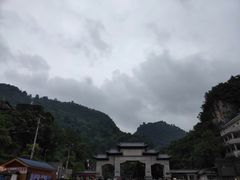 -黔灵山公园-南门售票处