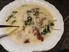 鸭汤-宫燕府·京菜·烤鸭·淮扬菜(王府中心店)