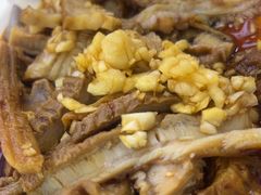 -溢心园香河肉饼总店