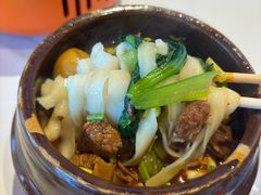 -亚伟瓦罐面美食城(淇县总店)