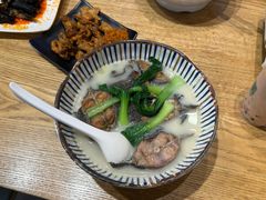 -鲜越鲜鱼粉(财富购物中心店)