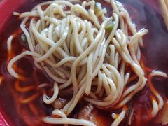 红烧鳝鱼加排骨面-全味面馆