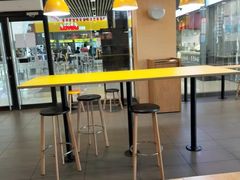-麦当劳(石坝服务区店)