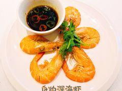 -醉辉皇上海之巅(上海中心大厦店)