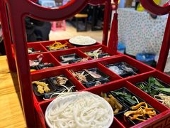 -勺子米线·云南传统小吃市集(四方街店)