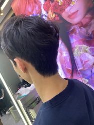 点击看大图 -藤野造型烫发染发