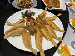 -华凌山庄·隐湖栖