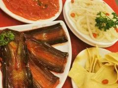 -山城年华老火锅(玉林店)