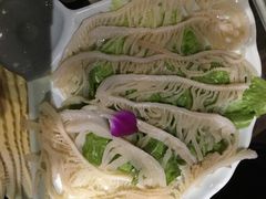 -红九格老火锅(三峡广场店)