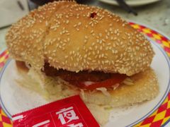 澳门猪扒包-新辉港式茶餐厅(北栅店)