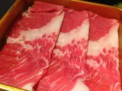 和牛上脑-温禾牛·和牛寿喜烧自助火锅(恒基名人店)