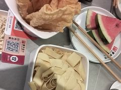 -宴全牛粤来越牛潮汕鲜牛肉火锅(海州万达广场店)