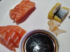 -东方明珠·空中旋转餐厅