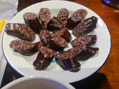 -马路牙子地桌烤肉(工体店)