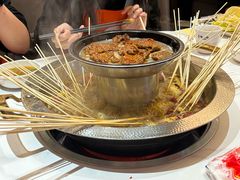-辣八香新疆孜然串烤火锅(环球港店)