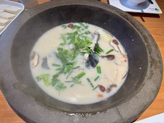 -咕嘟草帽鱼·牛奶一样的鲜鱼汤(包河万达广场创始店)