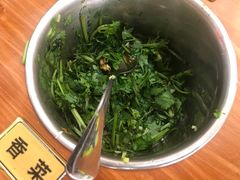 -潮牛宴·鲜牛肉自助火锅烤肉(龙岩新罗万达店)