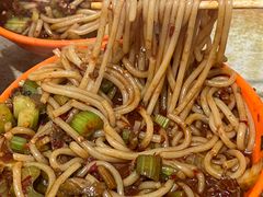 -玲玲米粉·新疆现炒米粉(大十字总店)