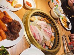 -韩京炭火烤肉自助料理(柯桥万达店)