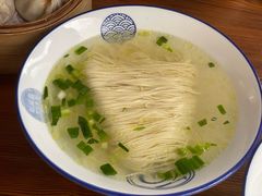 鸡汤银丝面-新万鑫银丝面·非遗无锡味(惠山古镇店)