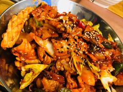 鱿鱼炒五花肉-富乐满韩国正宗炸鸡韩国料理(虹泉路店)