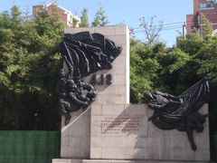 -上海市龙华烈士陵园