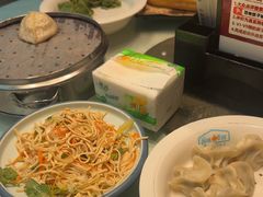 -百味饺子城•海鲜家常菜(秦皇岛店)