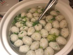 鱼丸汤-日丰园海肠水饺·老字号大连海鲜(和平广场店)