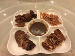 王记富老乡亲饺子(西四路店)-老东营·东营菜(西四路店)