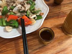 -小锅巴纳西餐厅