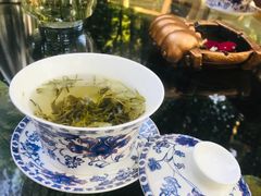 林盘盖碗儿茶-猪圈咖啡