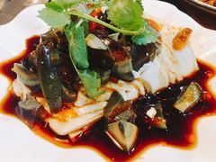皮蛋豆腐-三里屯土灶炖公鸡地锅鸡(江东店)