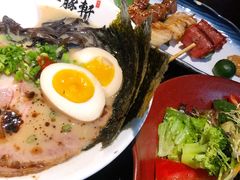 -一豚轩·烧鸟·豚骨拉面(五四路店)