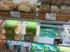 -花园饼屋·吐司蛋糕面包(星海店)