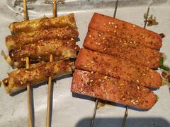 -卞二小串·鹤岗烧烤·坑烤(永定路店)