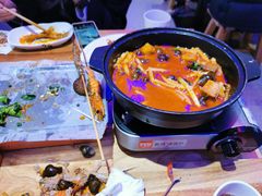 -八条友鲜货烧烤·脆皮烤鱼(石岩旗舰店)
